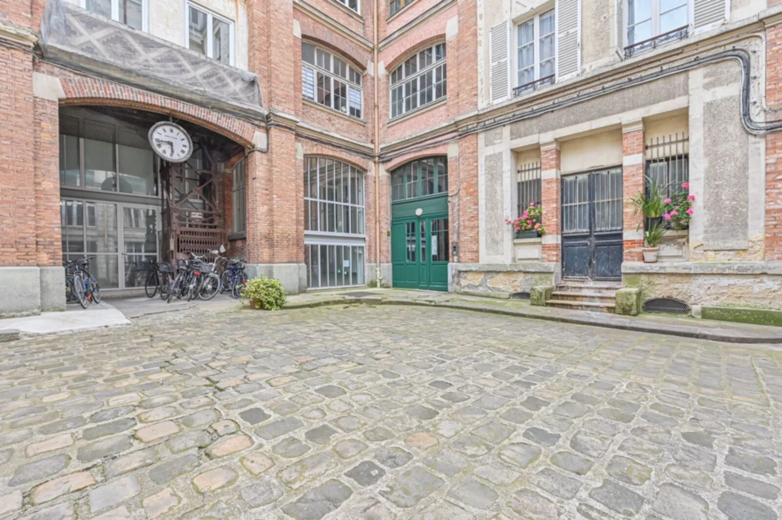 Bureau 200 m² – Paris (75010)