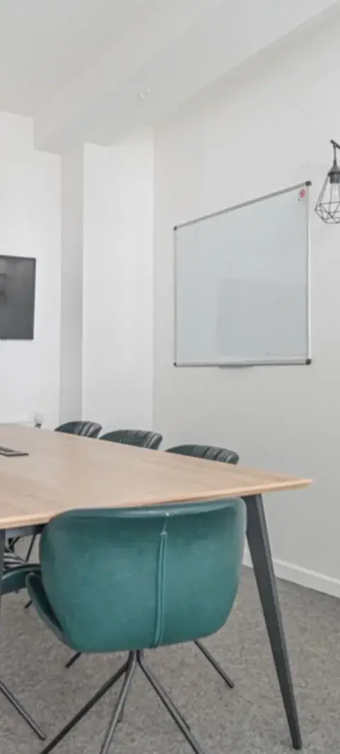 Bureau 200 m² – Paris (75010)