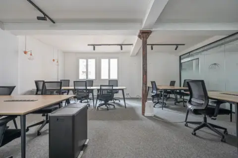 Bureau 200 m² – Paris (75010)