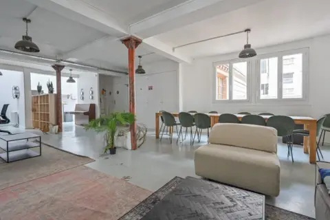 Bureau 200 m² – Paris (75010)