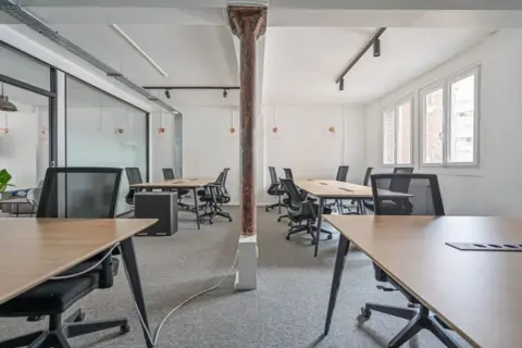 Bureau 200 m² – Paris (75010)
