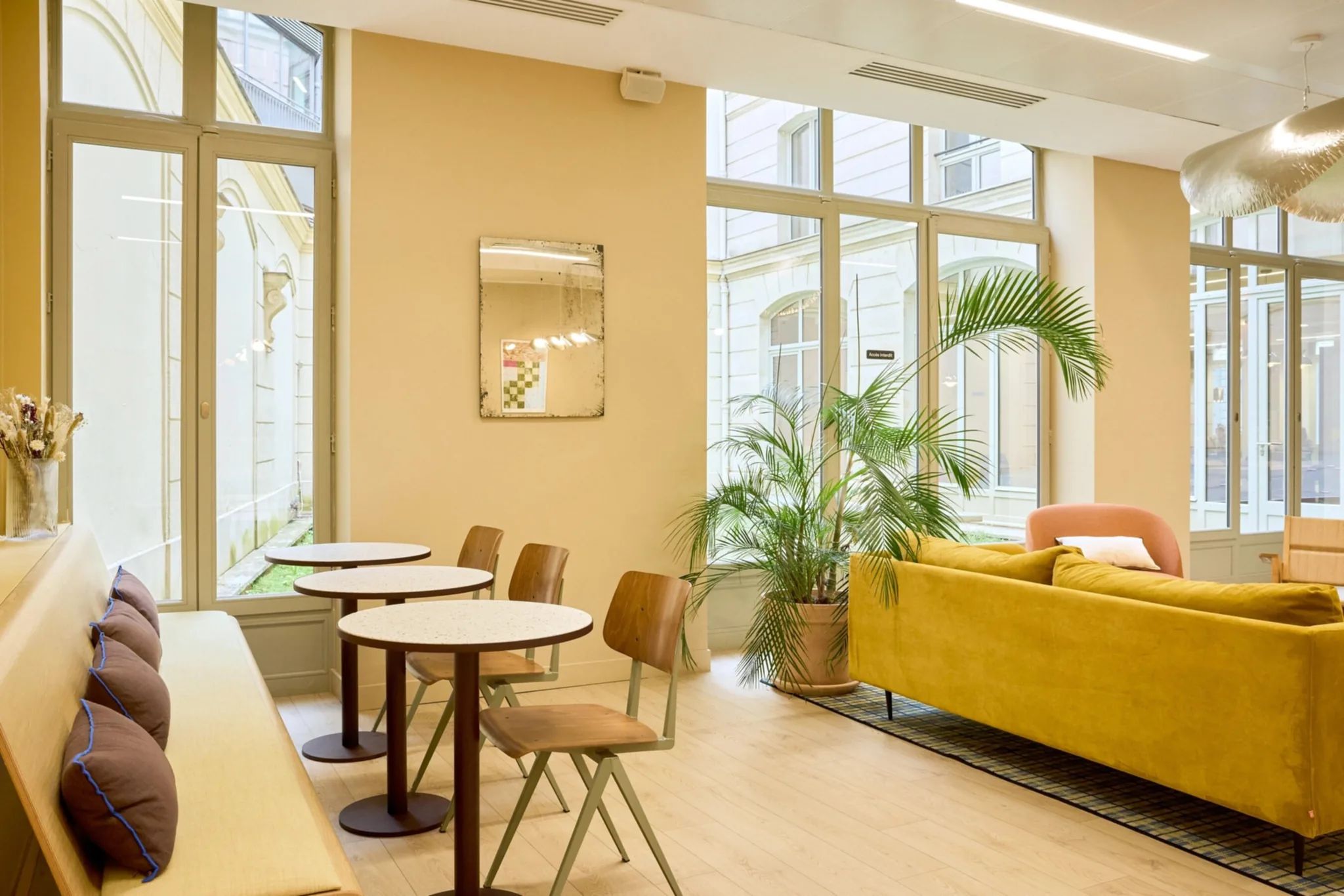 Bureau 135 m² – Paris (75008)