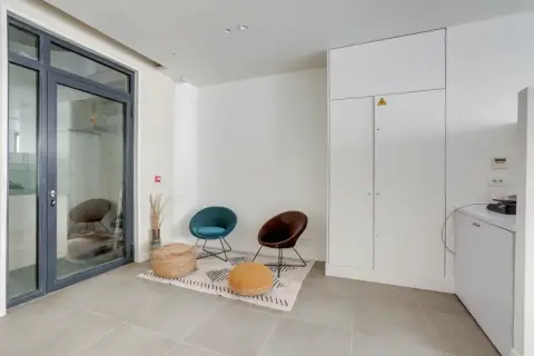 Bureau 81 m² – Paris (75002)