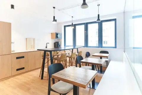 Bureau 816 m² – Paris (75010)