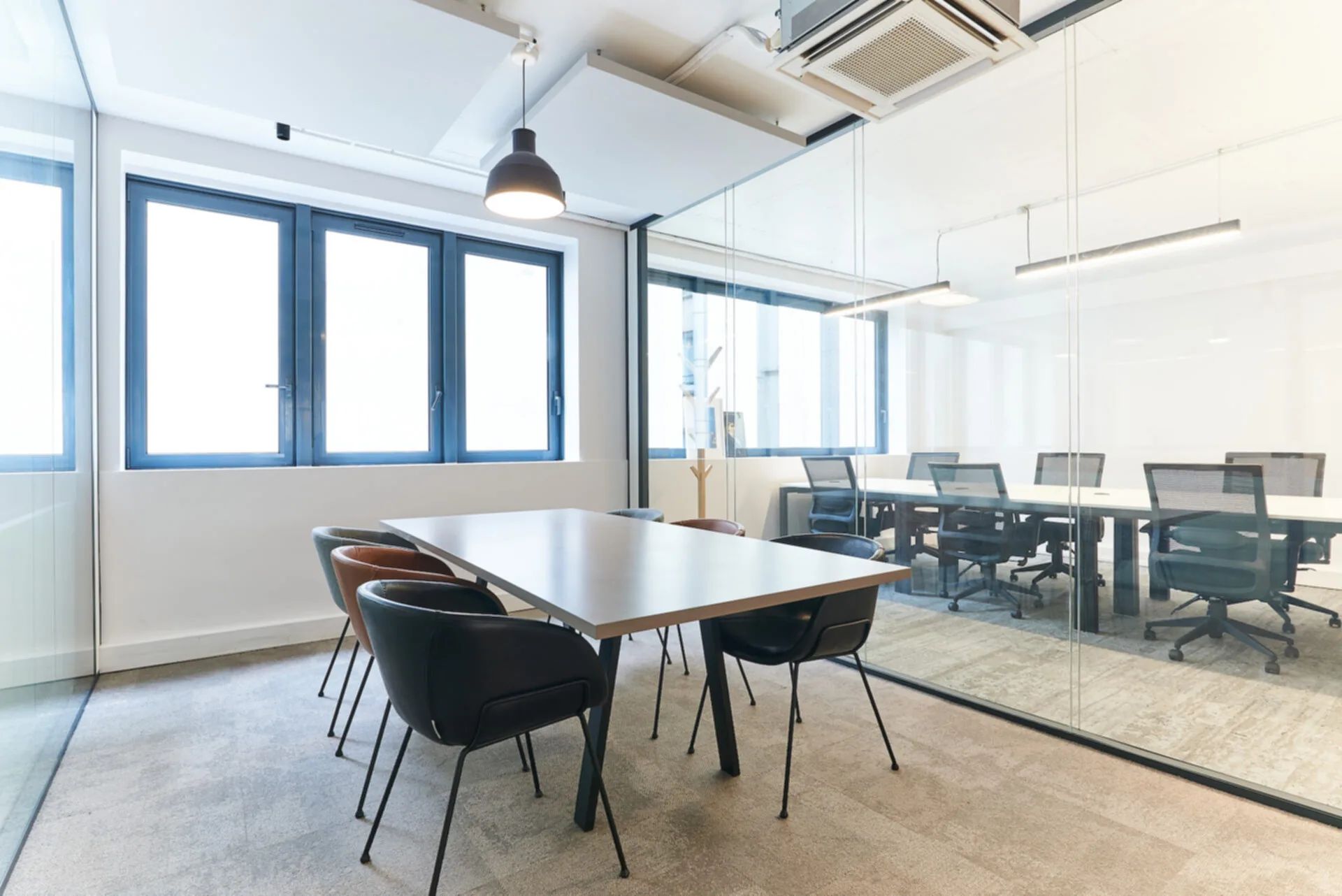 Bureau 816 m² – Paris (75010)