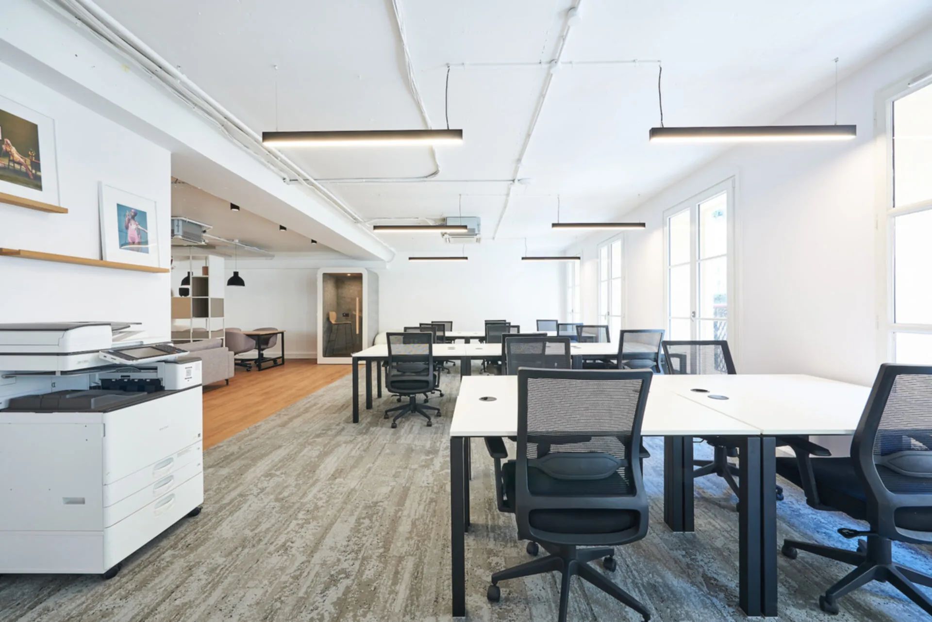 Bureau 816 m² – Paris (75010)