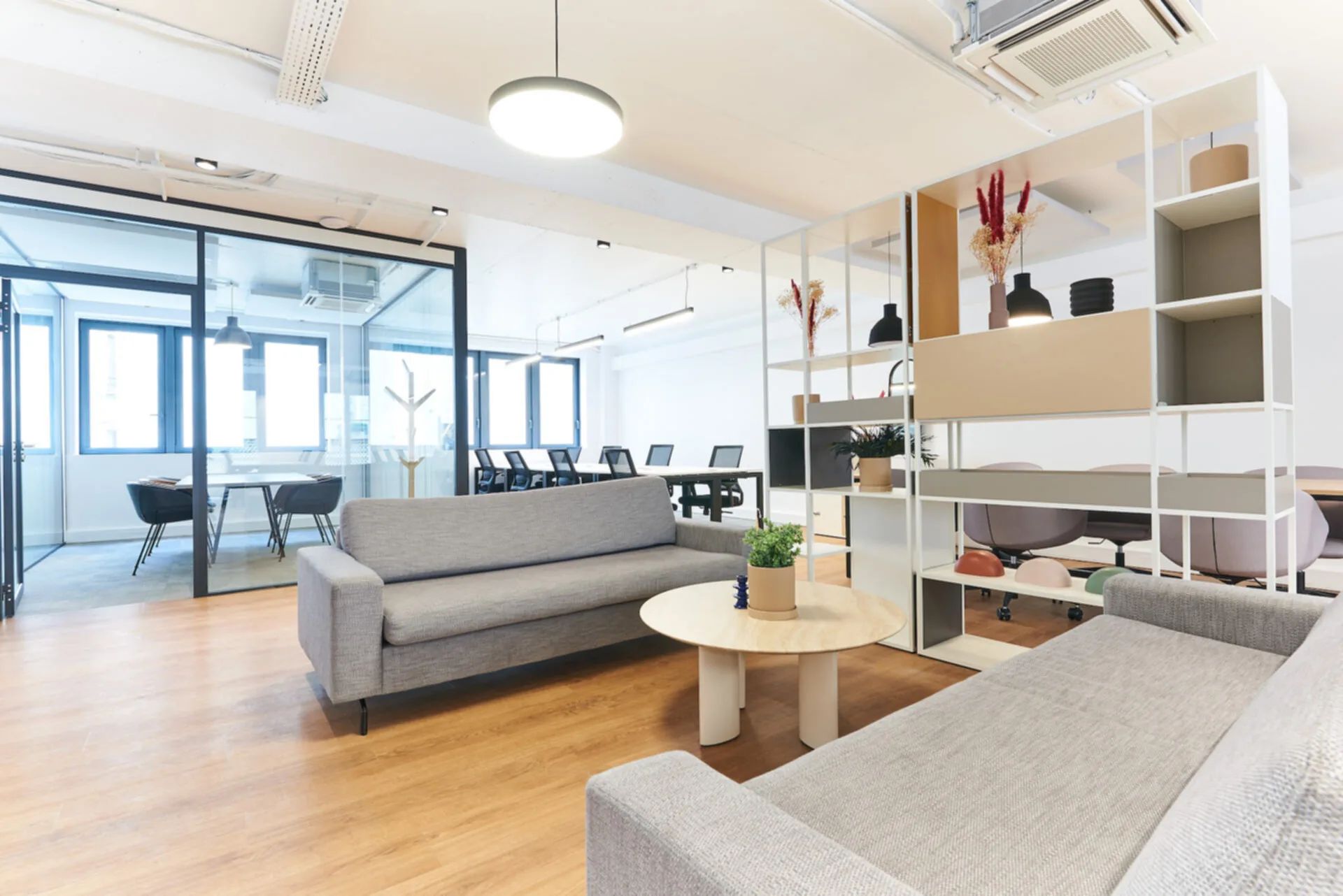 Bureau 816 m² – Paris (75010)