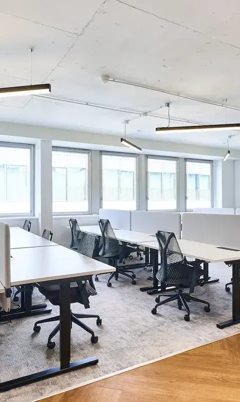 Bureau 150 m² – Paris (75008)