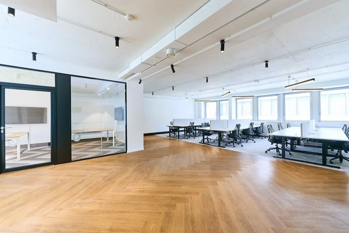 Bureau 150 m² – Paris (75008)