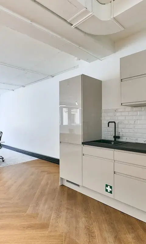 Bureau 150 m² – Paris (75008)
