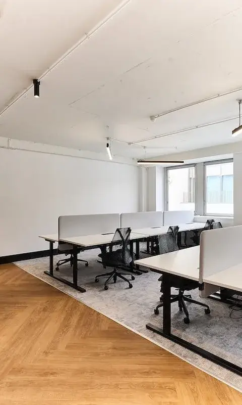 Bureau 150 m² – Paris (75008)