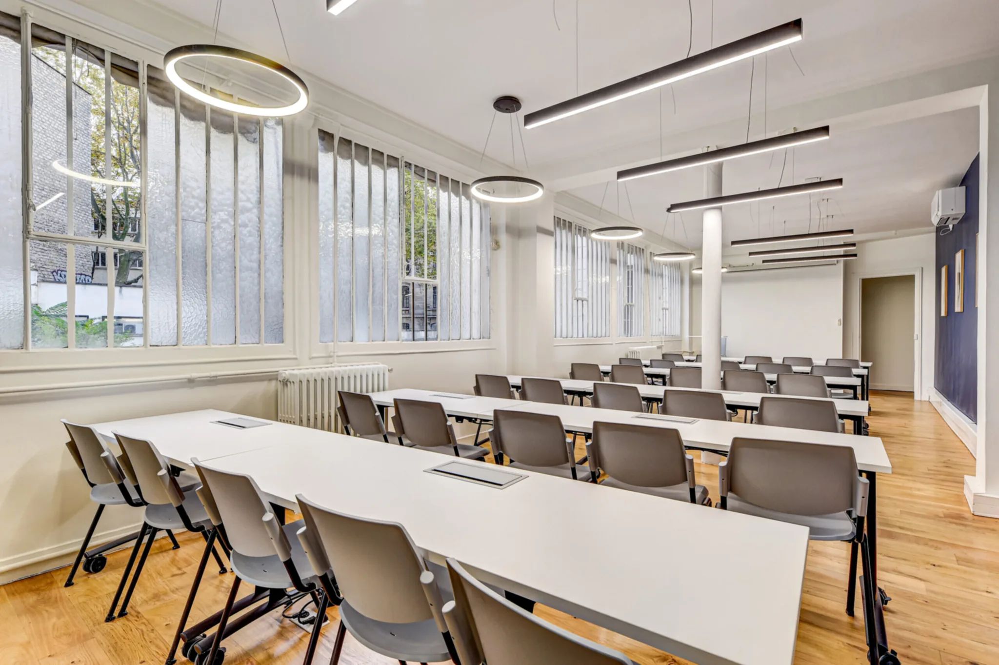 Bureau 450 m² – Paris (75019)