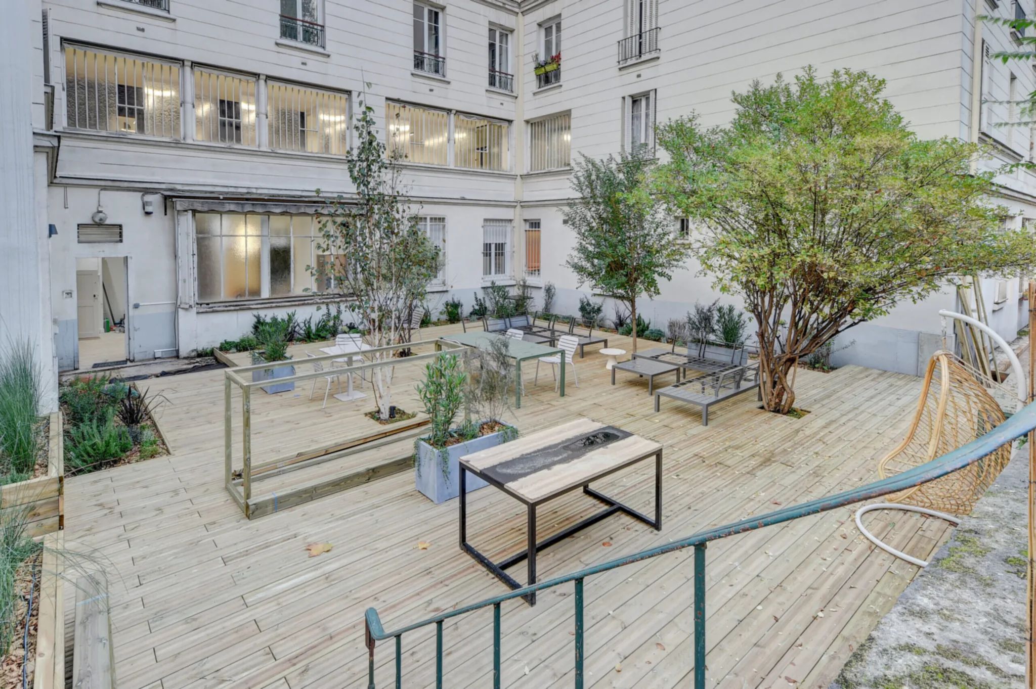 Bureau 450 m² – Paris (75019)