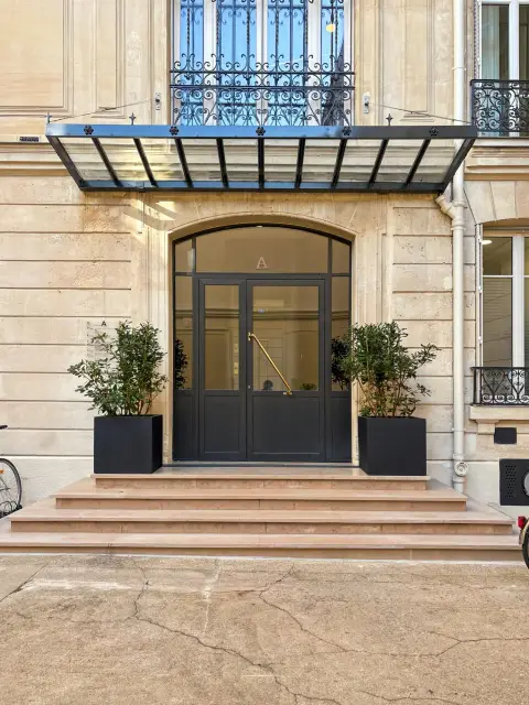 Bureau 280 m² – Paris (75008)