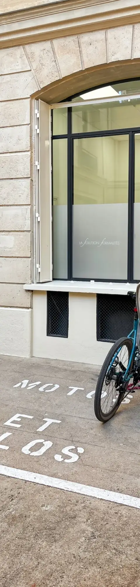 Bureau 280 m² – Paris (75008)