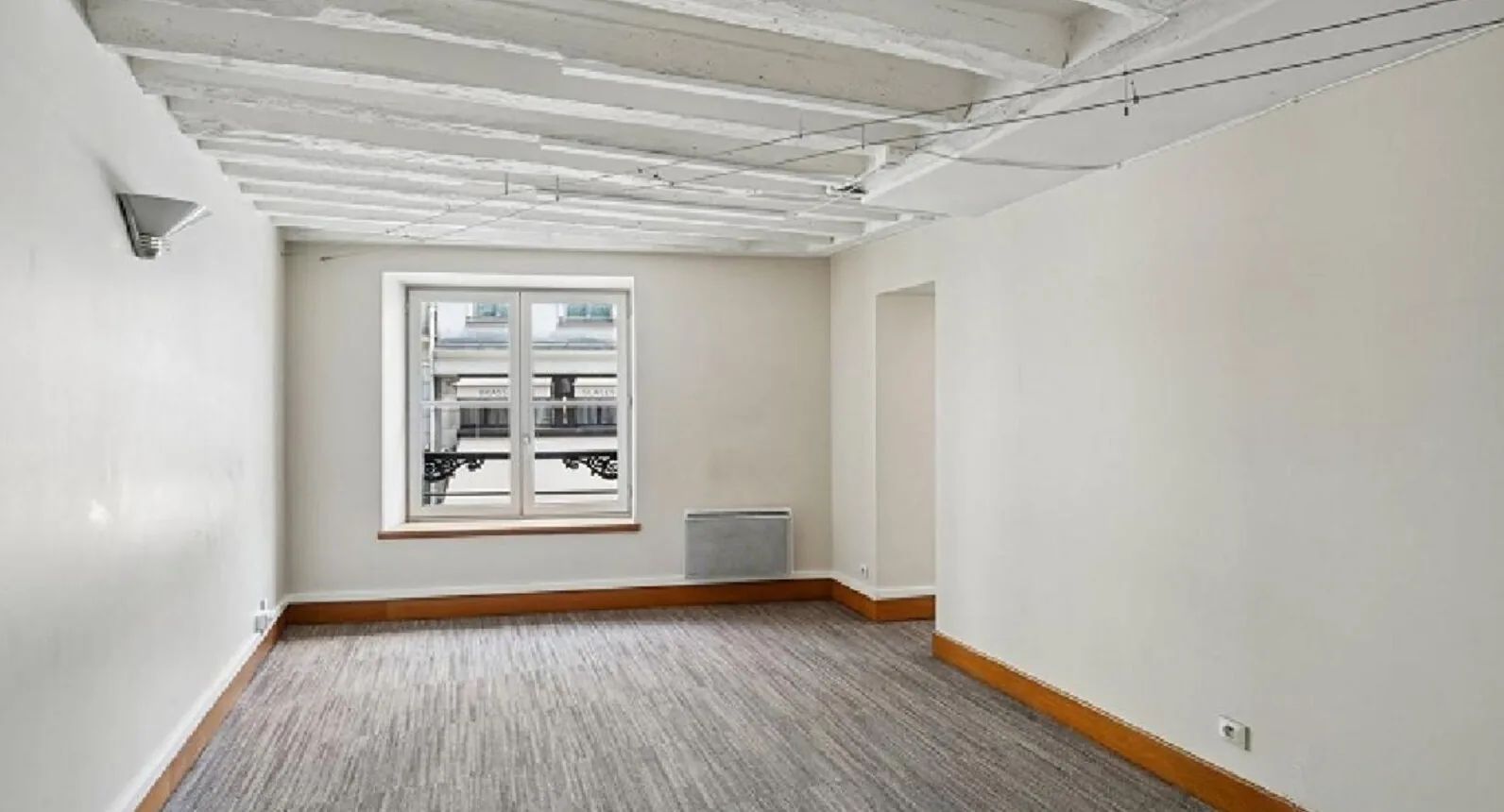 Bureau 70 m² – Paris (75010)