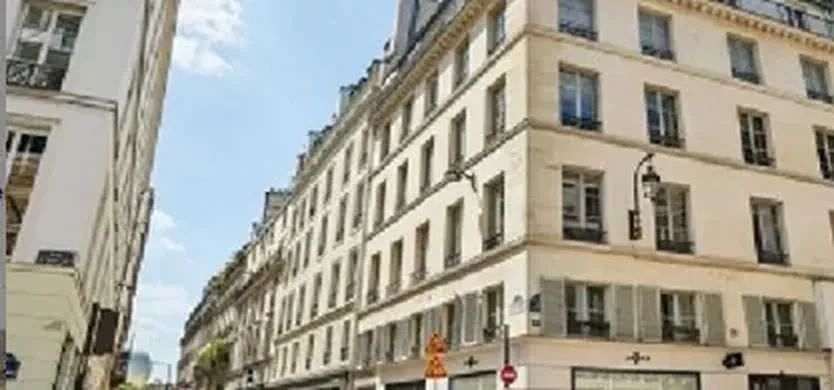 75010 Paris