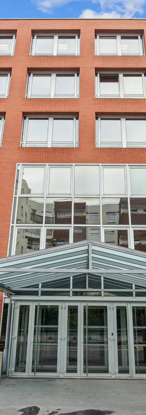 Bureau 6 786 m² – Suresnes (92158)