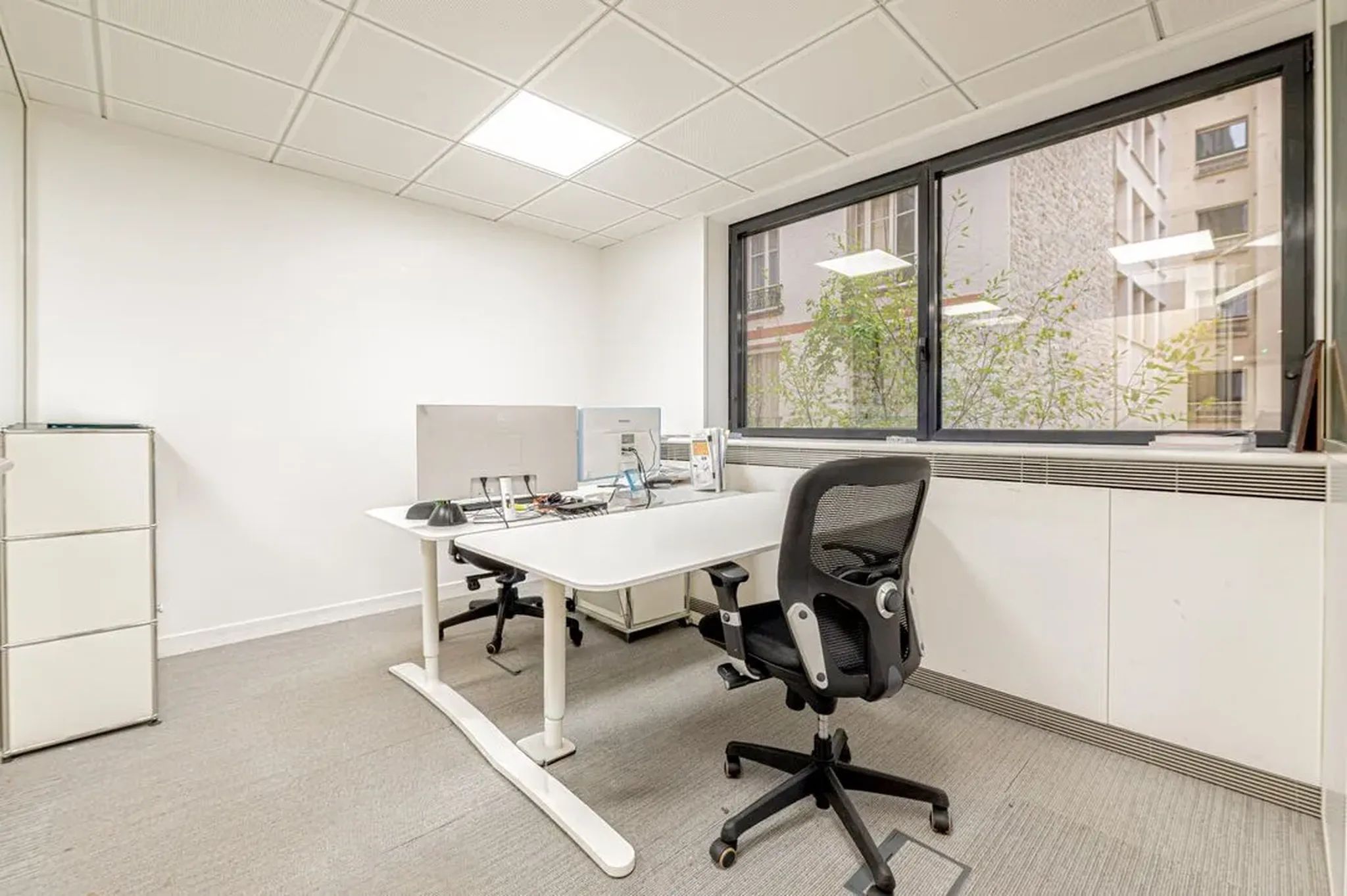 Bureau 120 m² – Paris (75007)