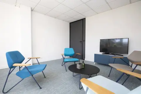 Bureau 176 m² – Clichy (92110)