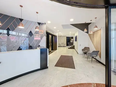 Bureau 397 m² – Paris (75009)
