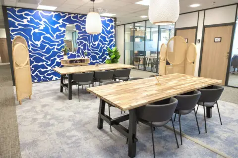 Bureau 55 m² – Nanterre (92000)