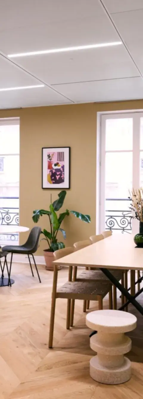 Bureau 86 m² – Paris (75008)