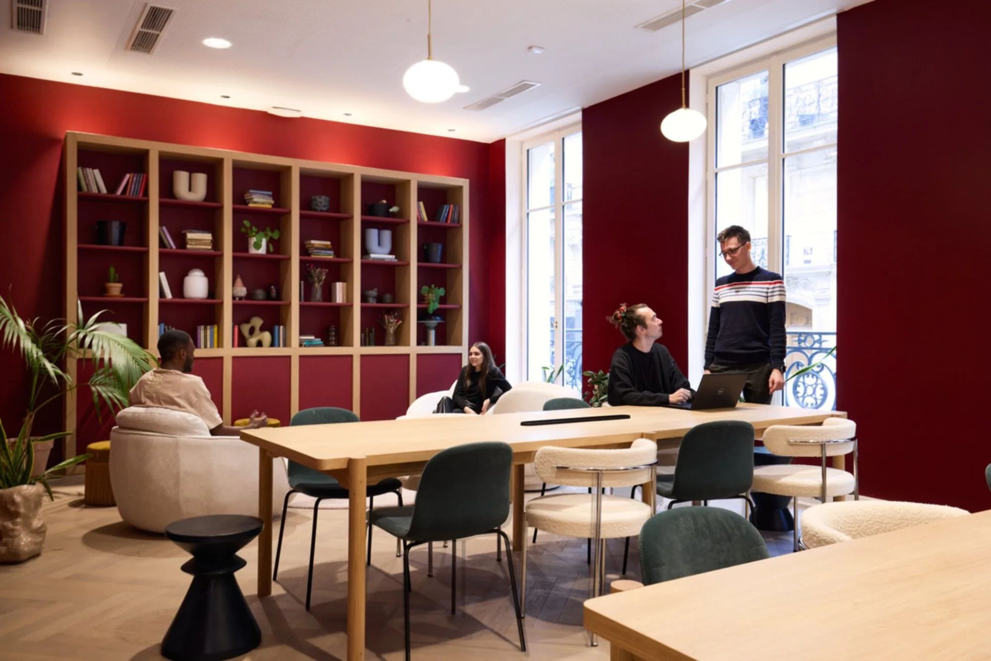 Bureau 86 m² – Paris (75008)
