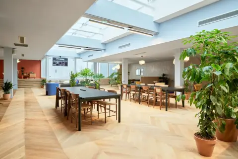 Bureau 849 m² – Neuilly-sur-Seine (92200)