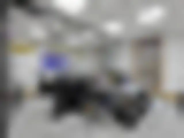 Photo 6