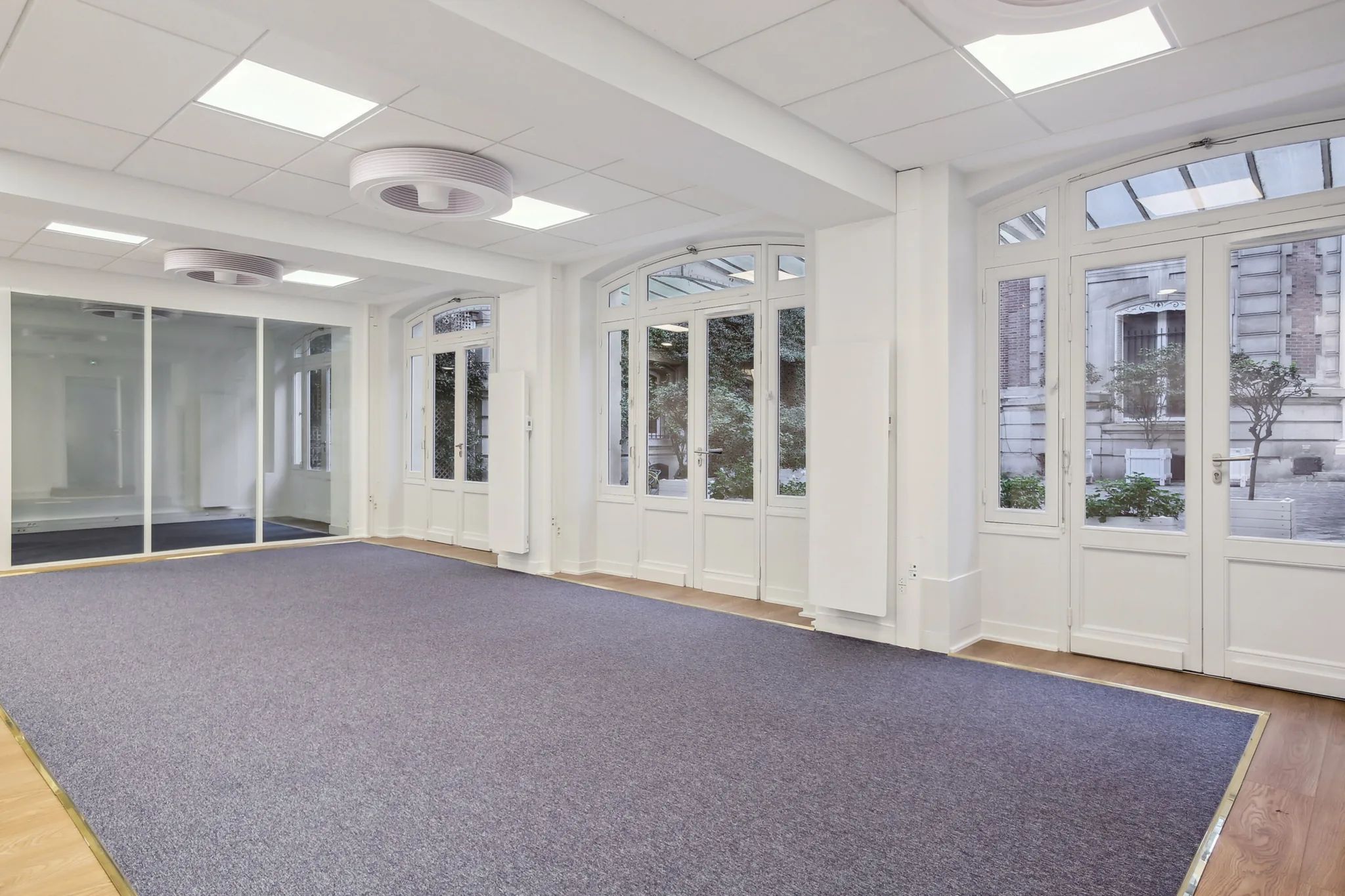Bureau 266 m² – Paris (75007)
