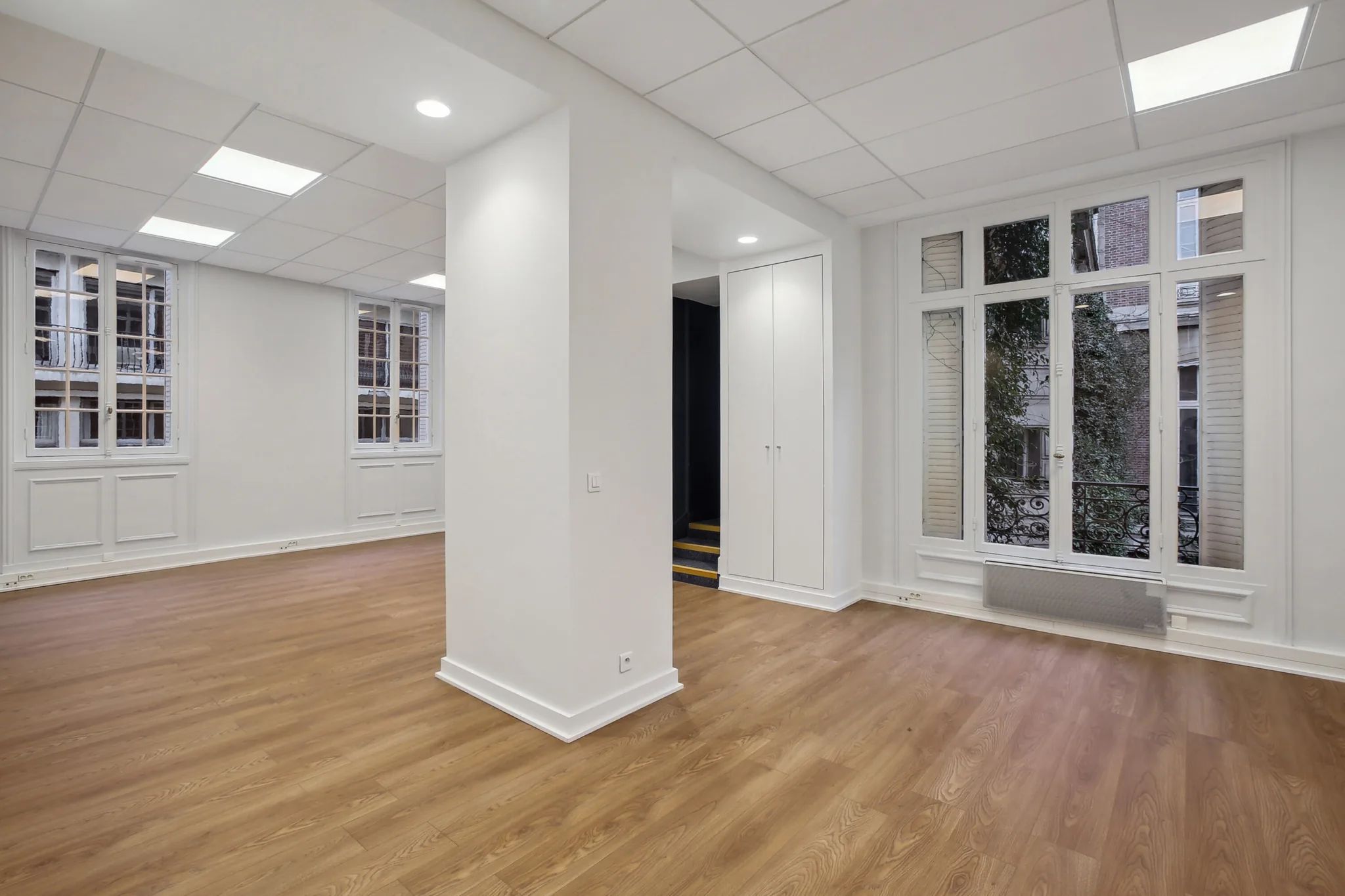 Bureau 266 m² – Paris (75007)
