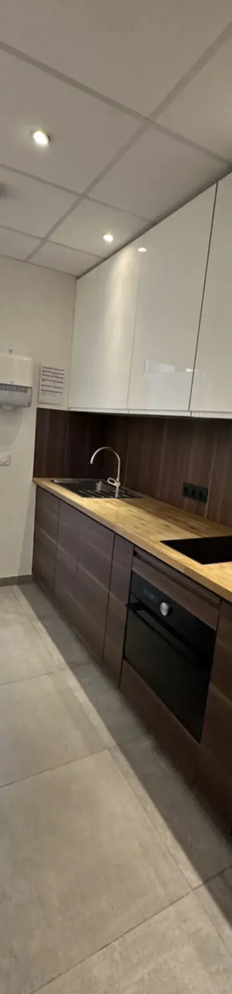 Bureau 122 m² – Clichy (92110)