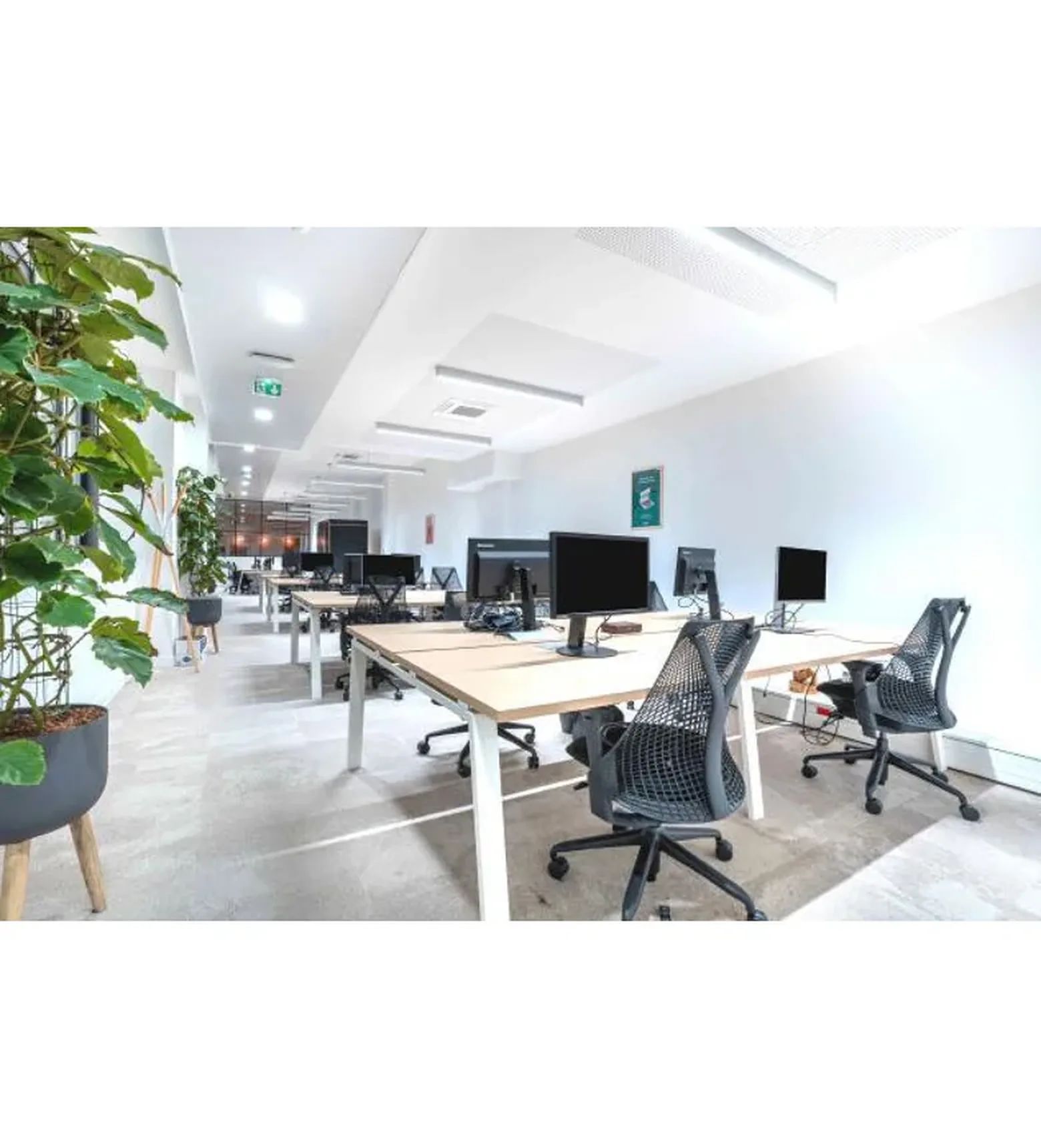 Bureau 2 916 m² – Paris (75010)