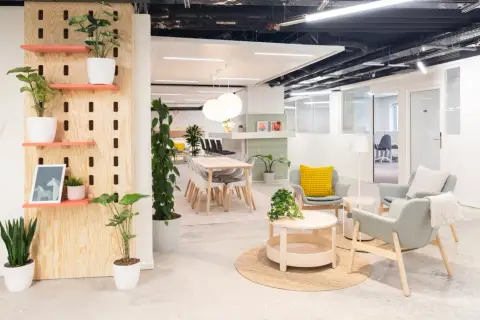 Bureau 272 m² – Paris (75013)