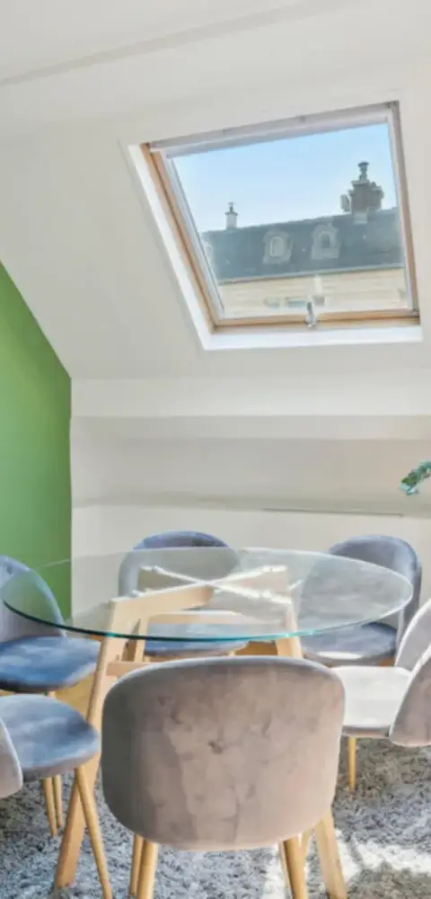 Bureau 860 m² – Paris (75116)