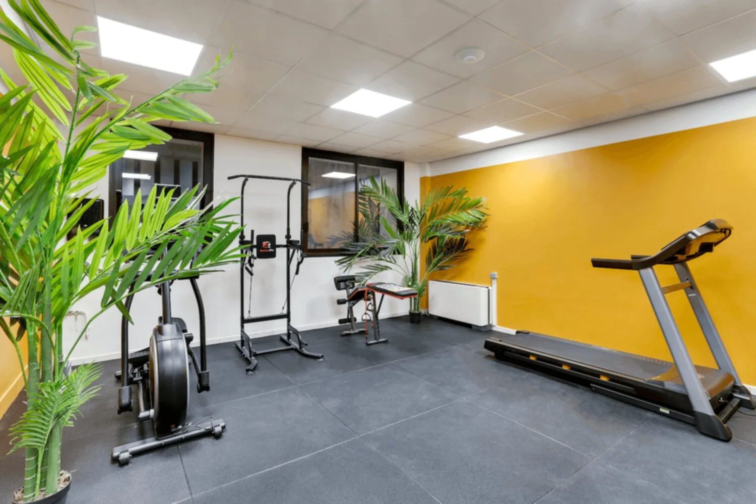 Bureau 860 m² – Paris (75116)