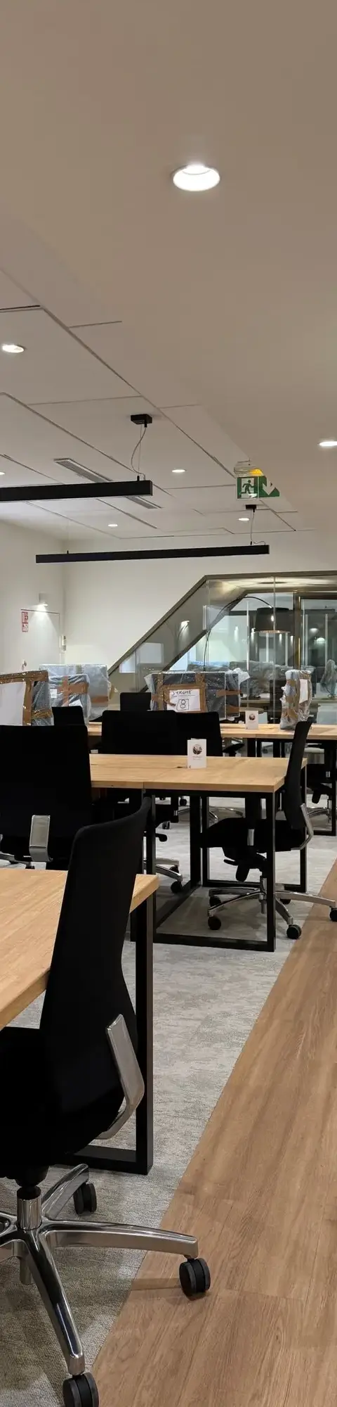 Bureau 980 m² – Paris (75116)