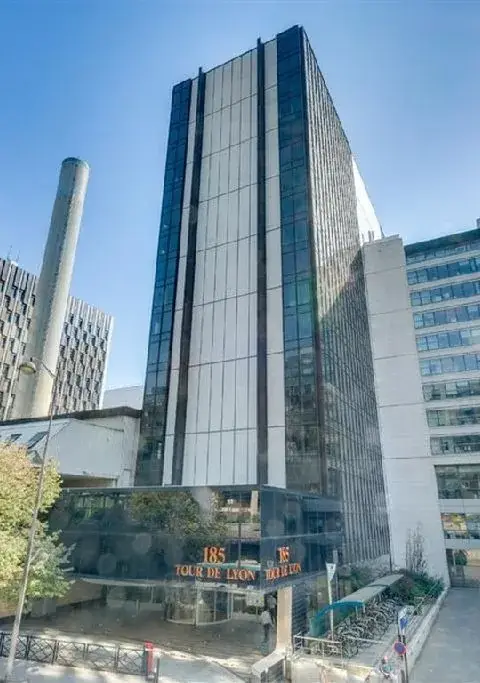 Bureau 5 299 m² – Paris (75012)