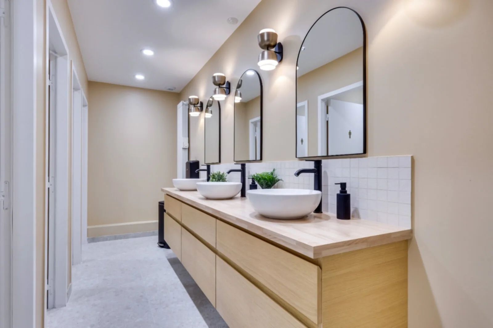 Bureau 500 m² – Paris (75116)