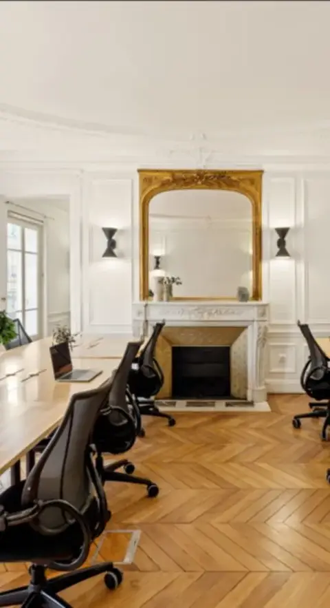Bureau 215 m² – Paris (75009)