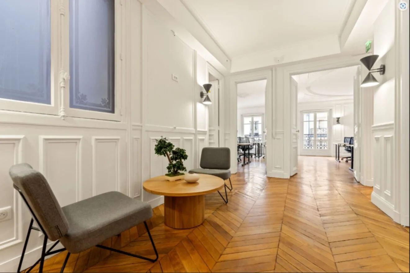 Bureau 215 m² – Paris (75009)