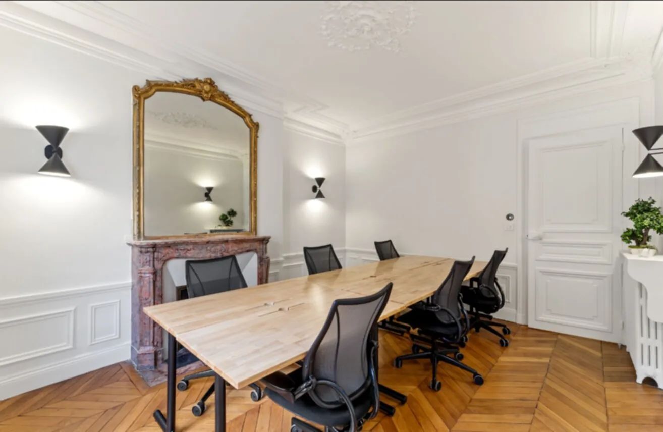 Bureau 215 m² – Paris (75009)