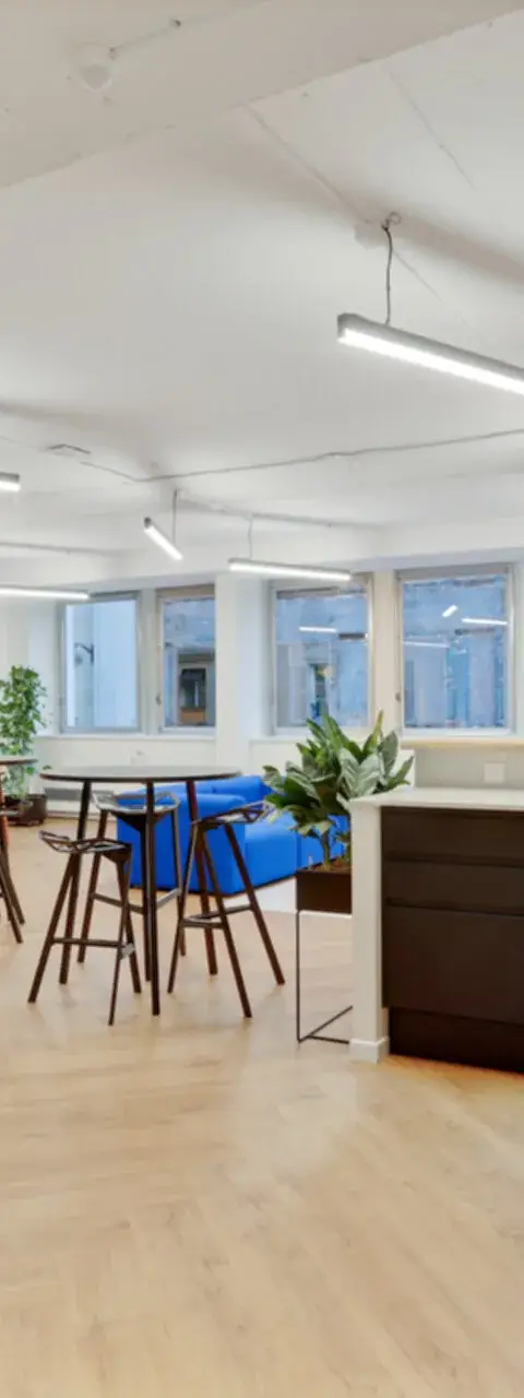 Bureau 301 m² – Paris (75008)