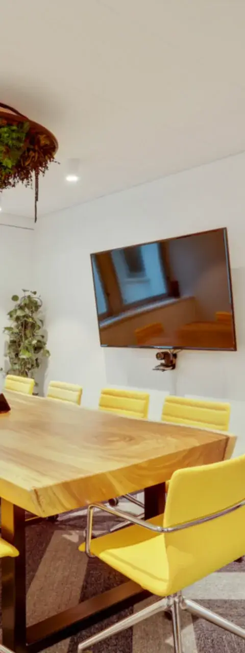 Bureau 301 m² – Paris (75008)