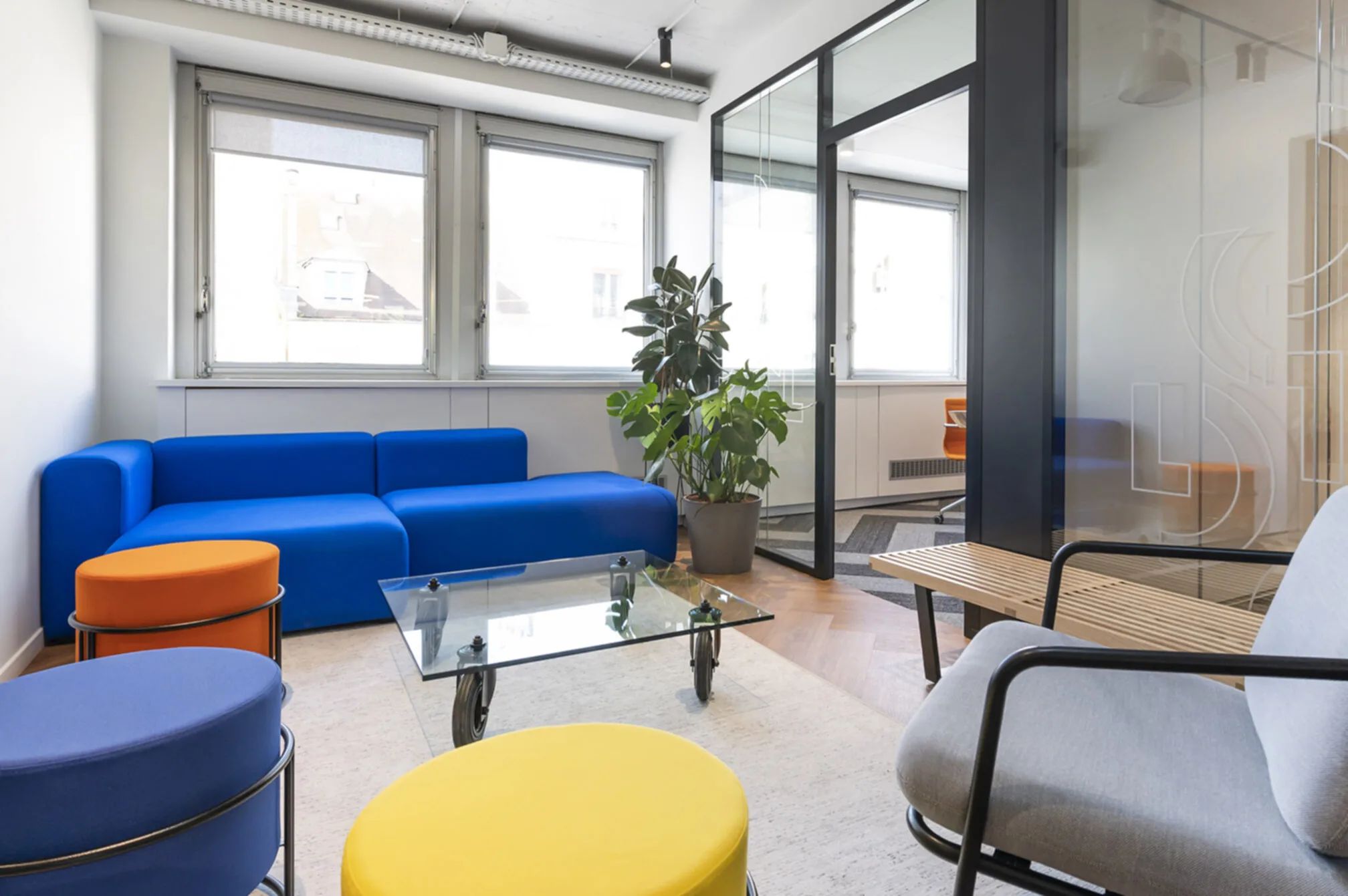 Bureau 301 m² – Paris (75008)