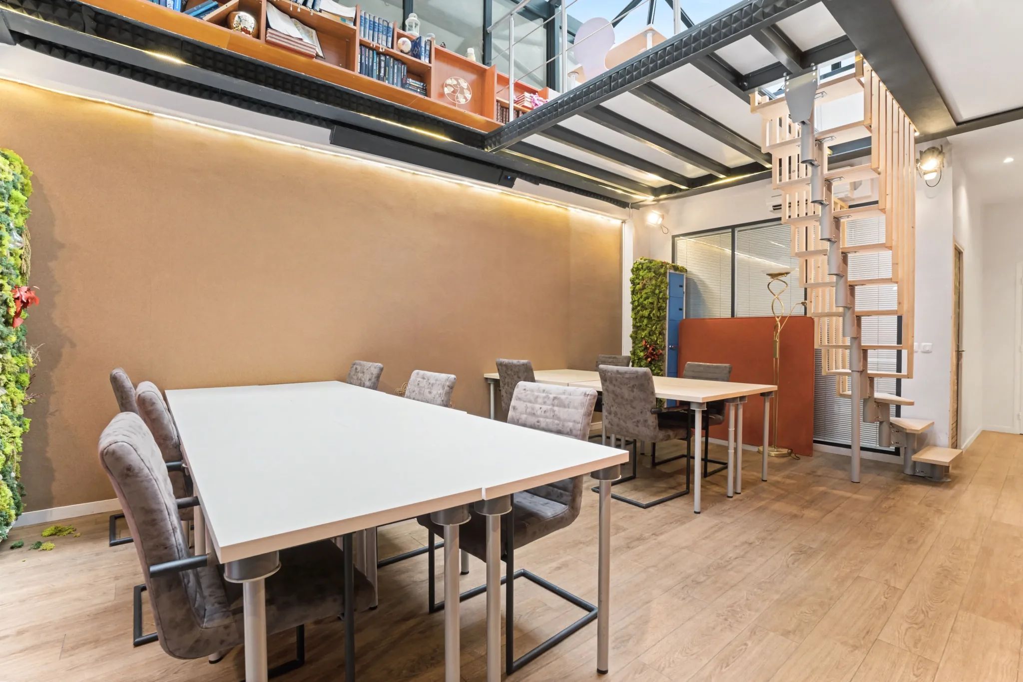 Coworking 138 m² – Paris (75010)