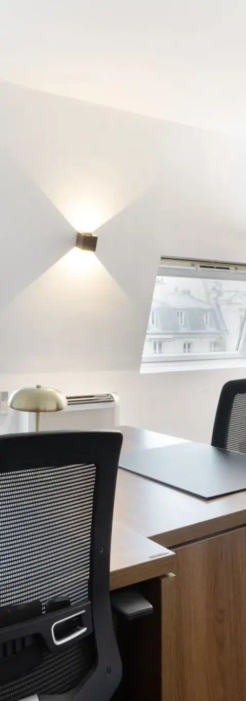 Bureau 94 m² – Paris (75116)