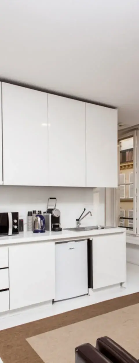 Bureau 10 m² – Paris (75008)