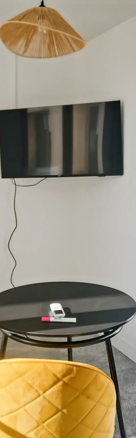 Bureau 12 m² – Paris (75010)
